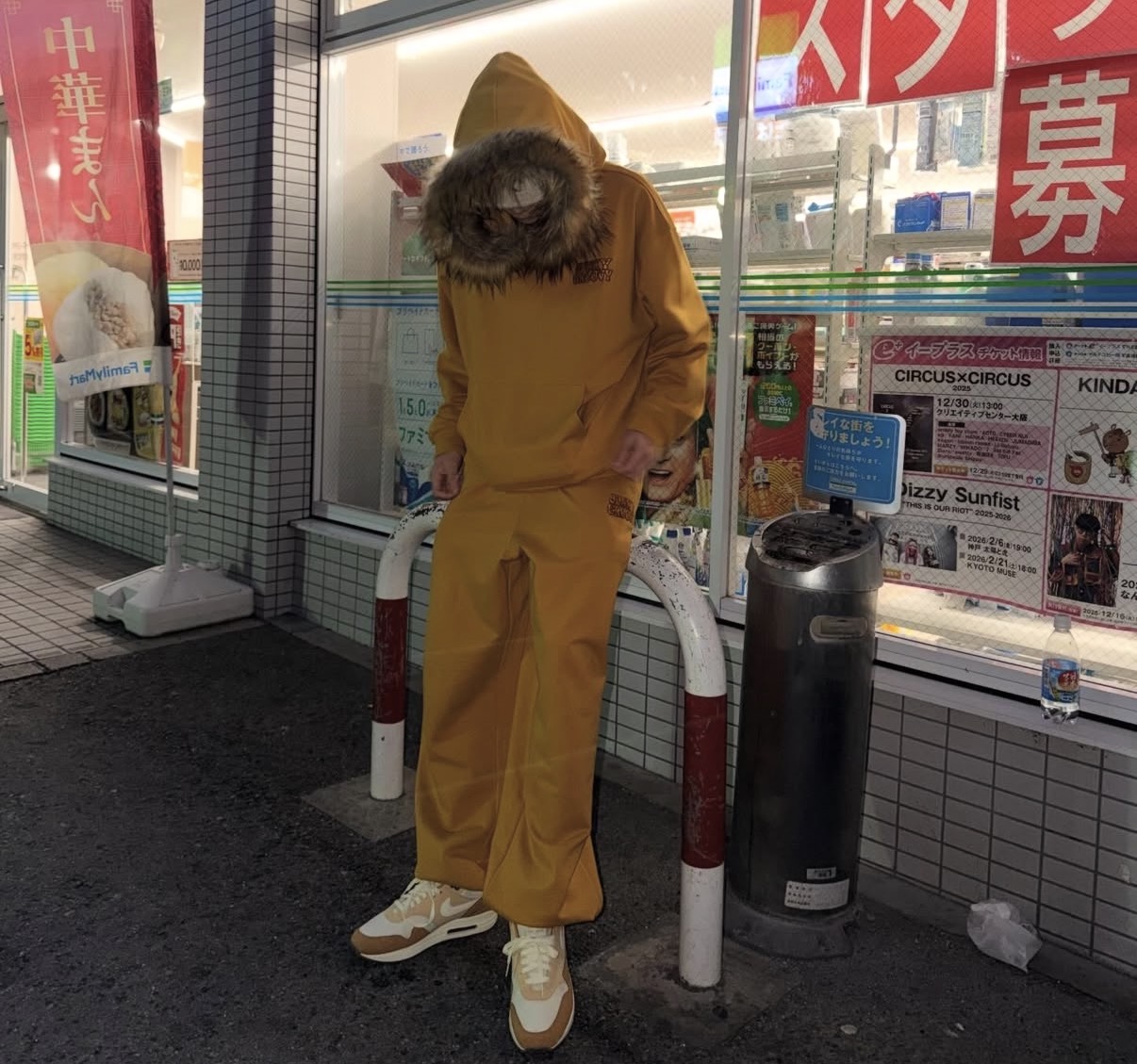 アーティスト写真