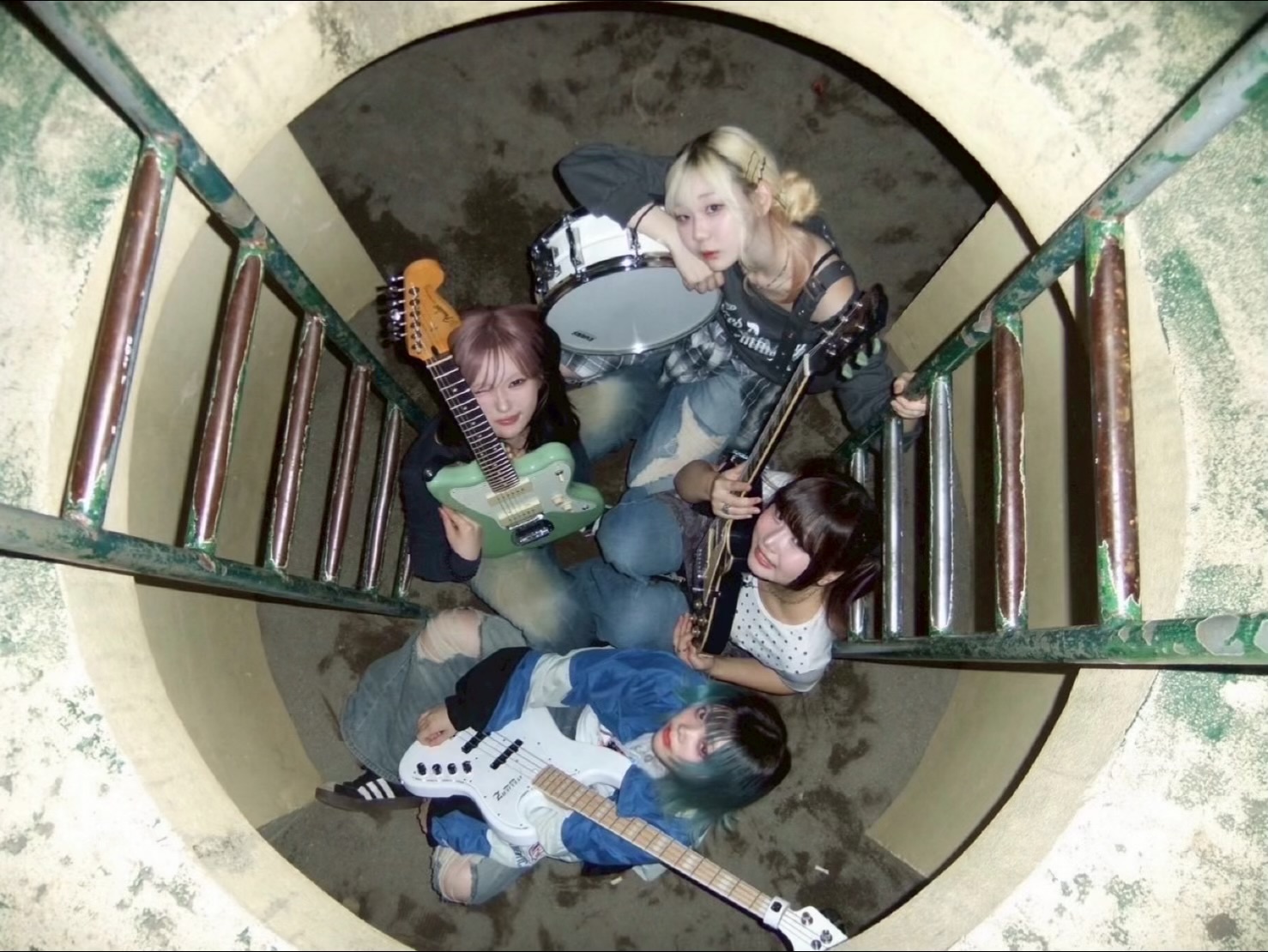 アーティスト写真